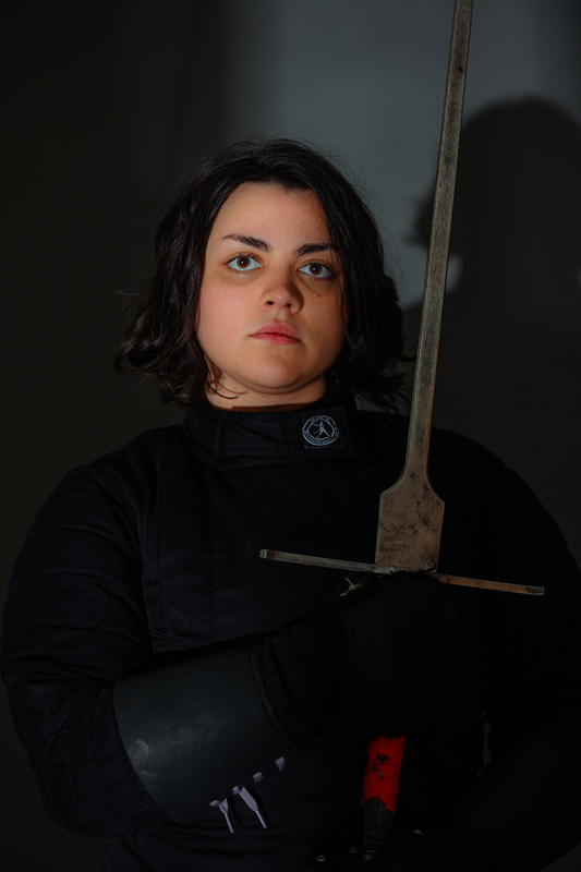 Episode 216: Making seated longsword work, with Ella Rose
