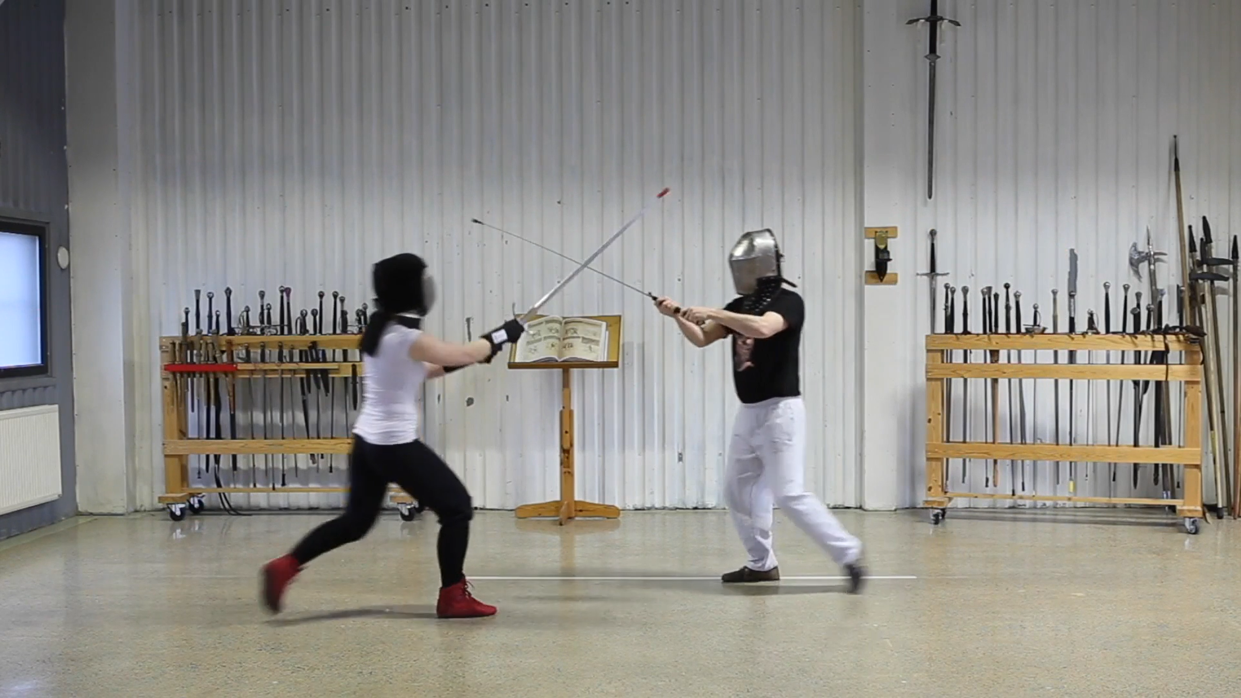 Load video: The Medieval Longsword Course pitch